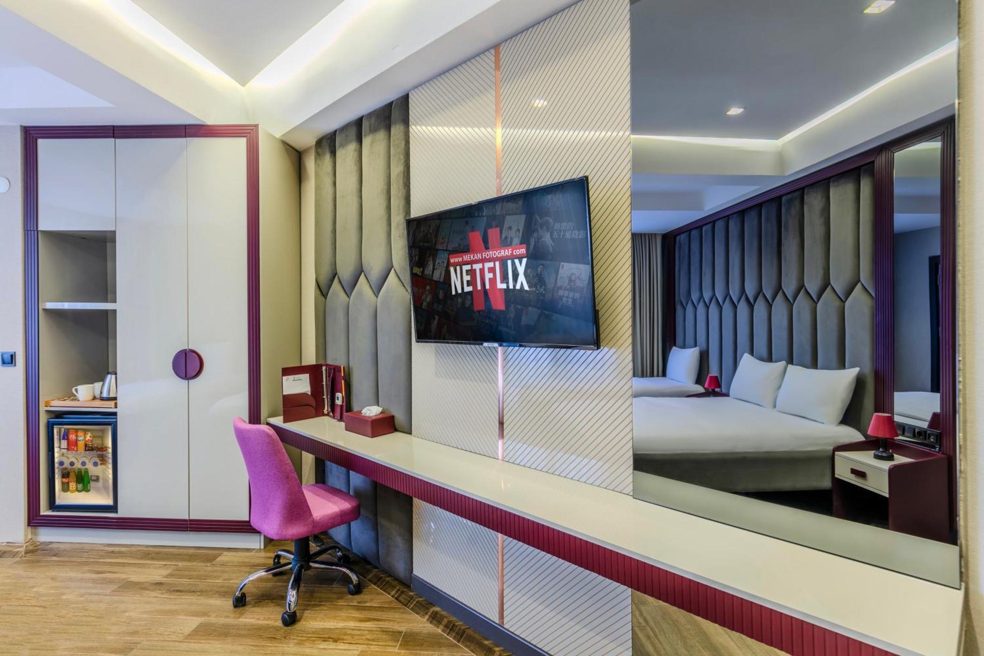 Heaven Premium Hotel Restaurant & Airport Shuttle Arnavutkoy Bagian luar foto