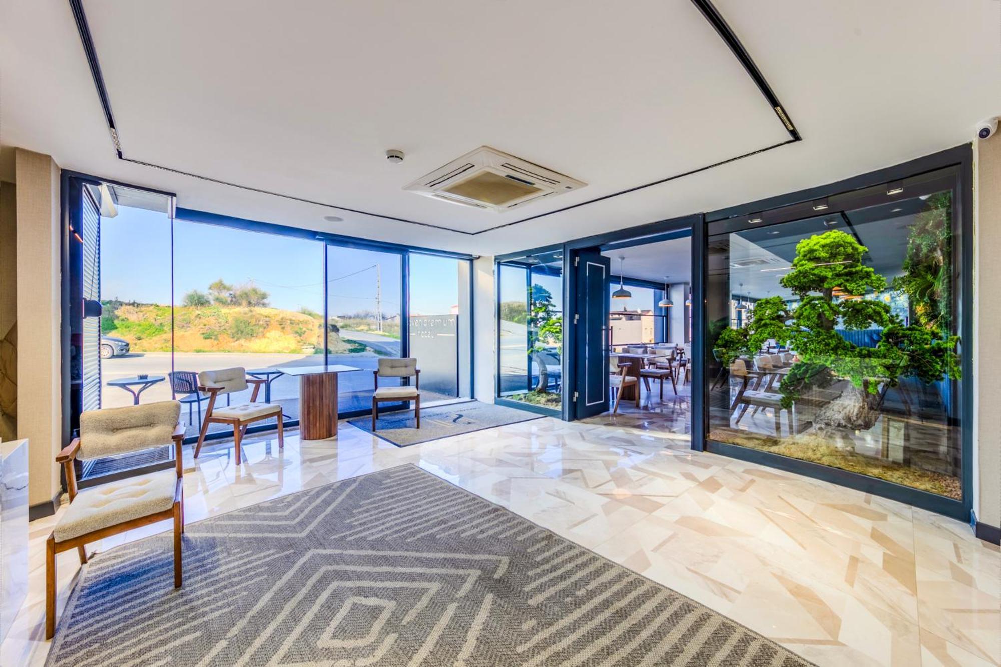Heaven Premium Hotel Restaurant & Airport Shuttle Arnavutkoy Bagian luar foto