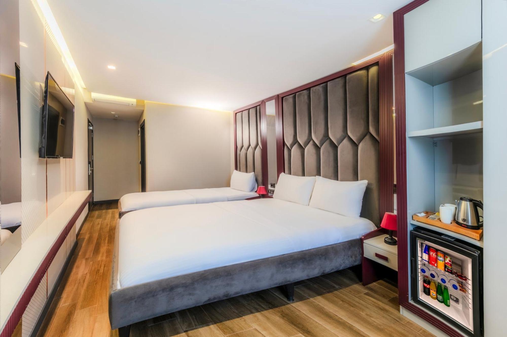 Heaven Premium Hotel Restaurant & Airport Shuttle Arnavutkoy Bagian luar foto